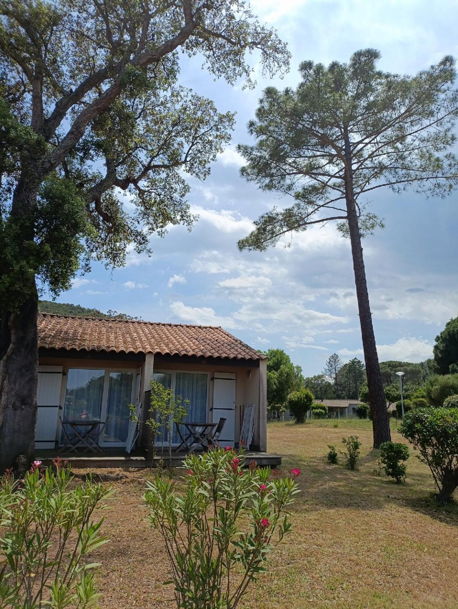 Résidence Les Pavillons du Golfe Favone Extérieur photo